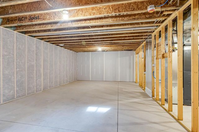 1624 Red Clover STREET, Holmen, WI 54636