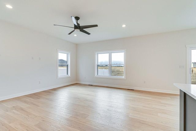 1624 Red Clover STREET, Holmen, WI 54636