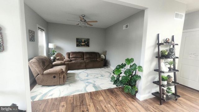 2510 SOMERSET RD, Chambersburg, PA 17202