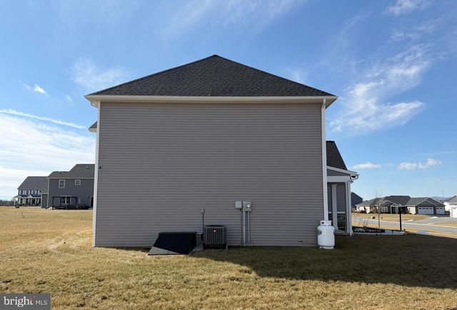 2510 SOMERSET RD, Chambersburg, PA 17202