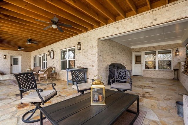 6020 Fairway Park Lane, Jefferson, GA 30549