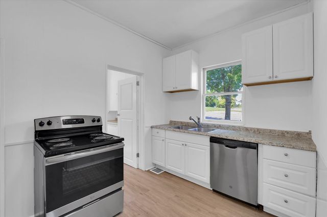 158 Avant Street, Spartanburg, SC 29302