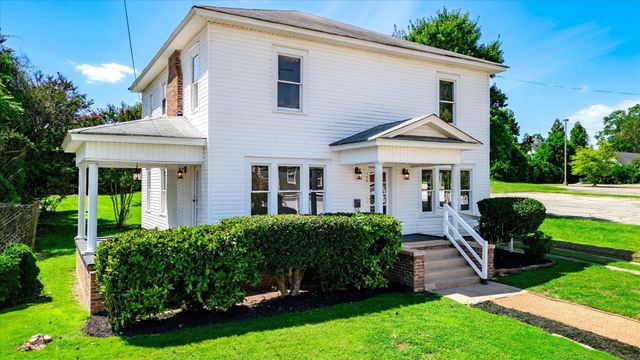 158 Avant Street, Spartanburg, SC 29302