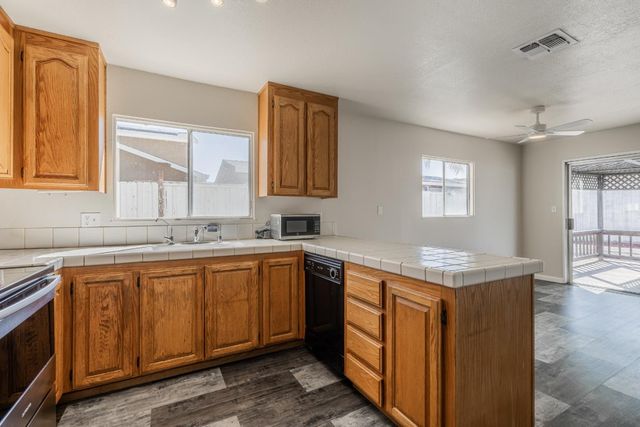 1610 Bondy Lane, Tracy, CA 95376