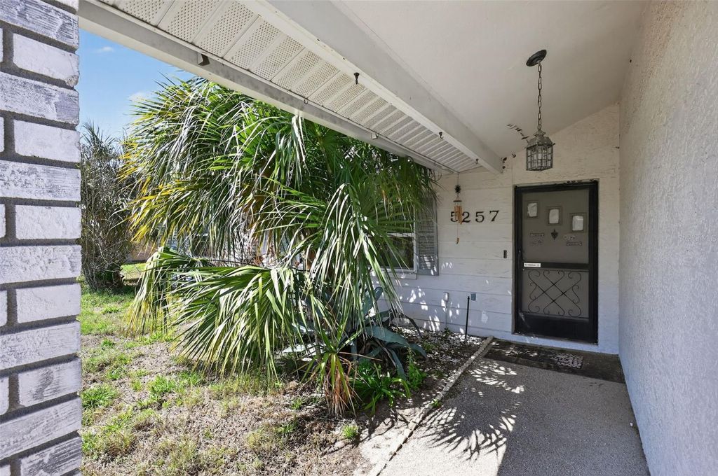 Image 3 of property listing at 5257 ABAGAIL DRIVE, Spring Hill, FL 34608