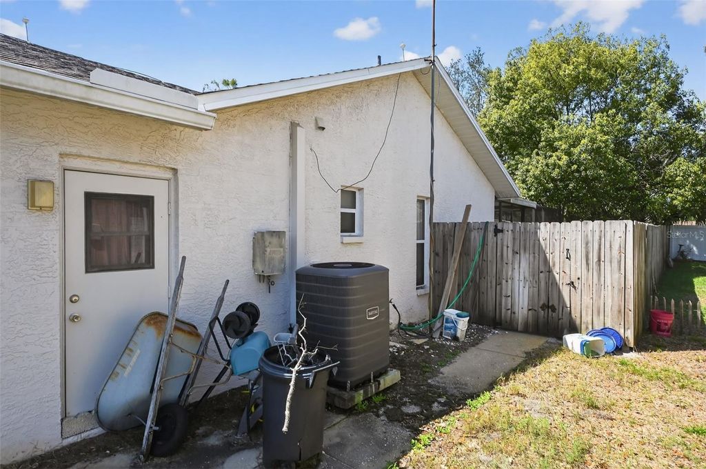 Image 27 of property listing at 5257 ABAGAIL DRIVE, Spring Hill, FL 34608