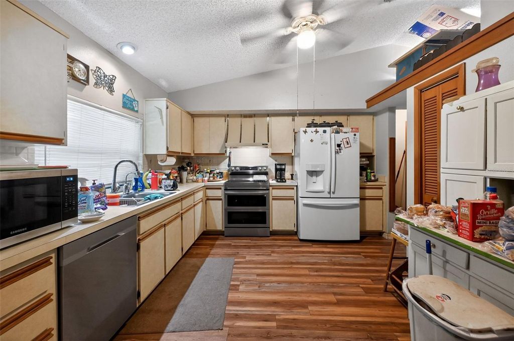 Image 10 of property listing at 5257 ABAGAIL DRIVE, Spring Hill, FL 34608