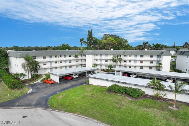 315 Saint Andrews BLVD A32, Naples, FL 34113