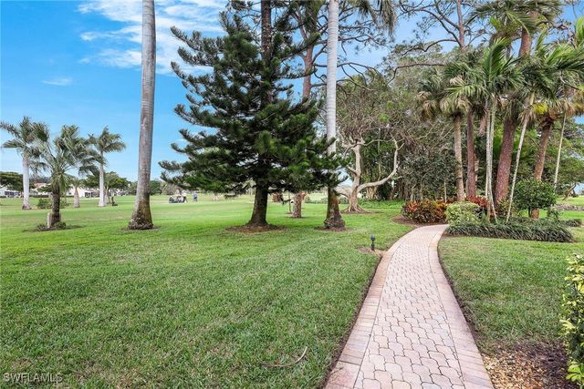 315 Saint Andrews BLVD A32, Naples, FL 34113