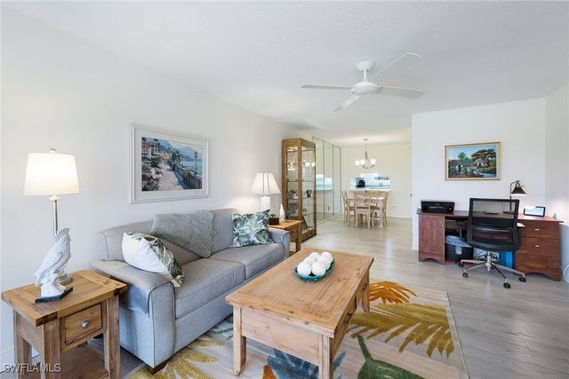 315 Saint Andrews BLVD A32, Naples, FL 34113