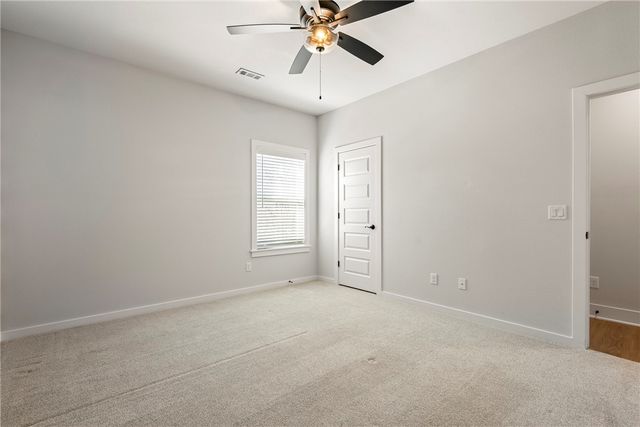 6049 W Quinn Street, Fayetteville, AR 72704