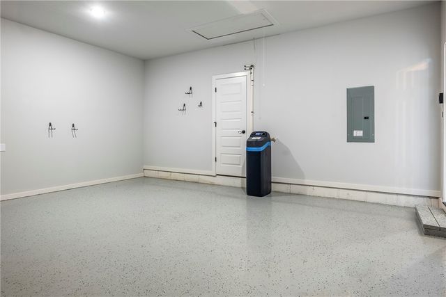 6049 W Quinn Street, Fayetteville, AR 72704