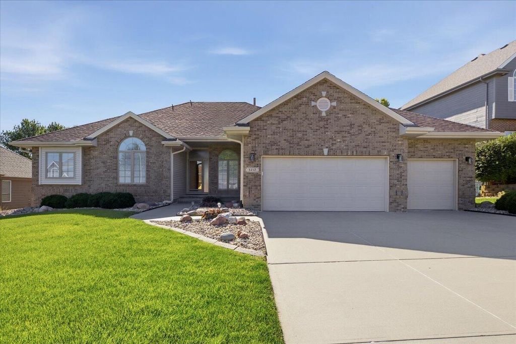 3717 S 182ND Street, Omaha, NE 68130
