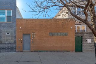 526 N Ashland Avenue, Chicago, IL 60622