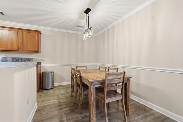 863 Lindbergh Lane, Grand Prairie, TX 75051