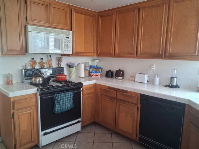 37019 E Casa Verde Drive South, Palmdale, CA 93550