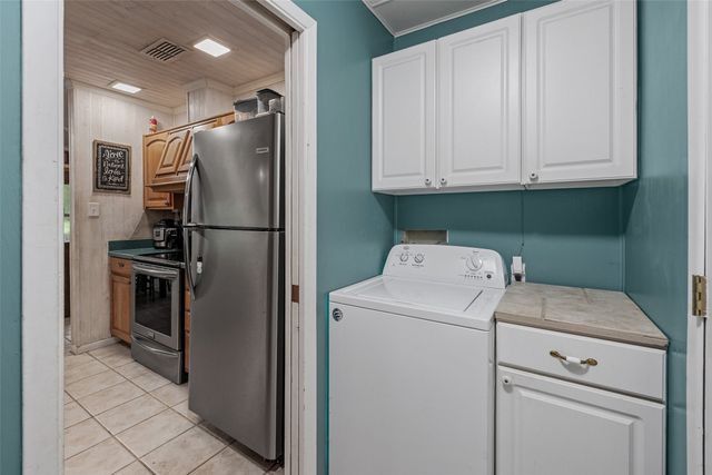 4111 Davis Road, Granbury, TX 76049