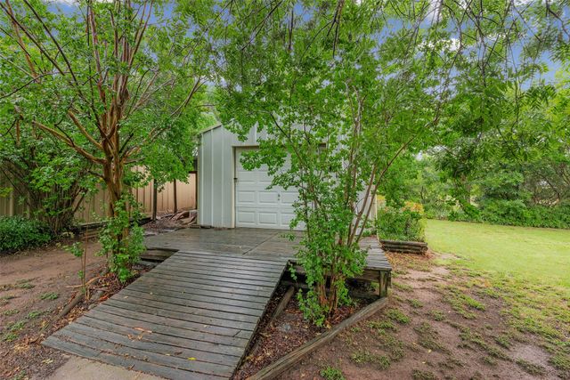 4111 Davis Road, Granbury, TX 76049