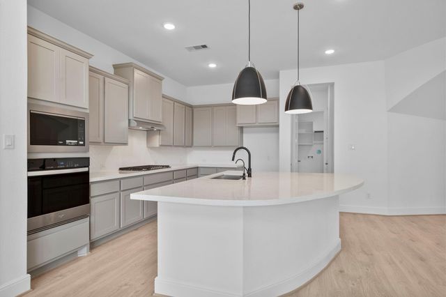 1609 Leona Lane, Montgomery, TX 77316