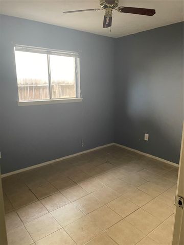 10751 Corona Lane, Houston, TX 77072