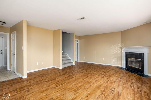 8066 Lawrence Woods Place, Indianapolis, IN 46236