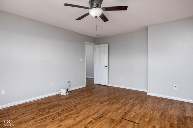 8066 Lawrence Woods Place, Indianapolis, IN 46236