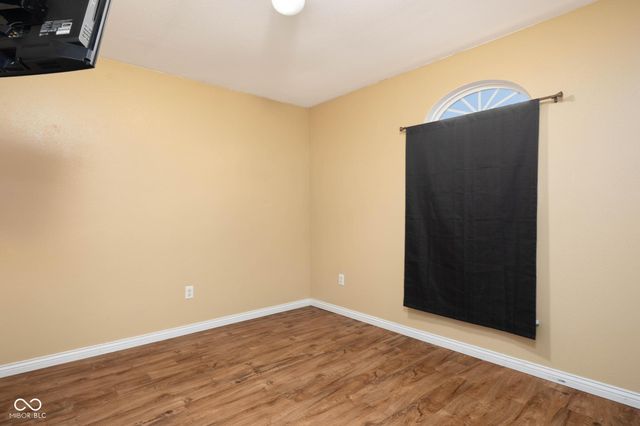 8066 Lawrence Woods Place, Indianapolis, IN 46236