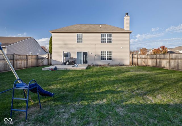 8066 Lawrence Woods Place, Indianapolis, IN 46236