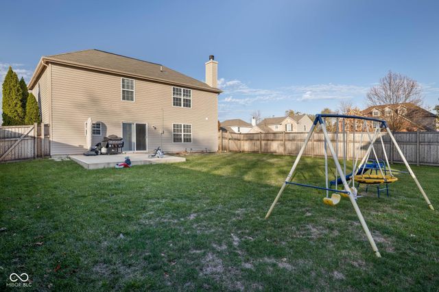 8066 Lawrence Woods Place, Indianapolis, IN 46236