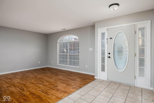 8066 Lawrence Woods Place, Indianapolis, IN 46236