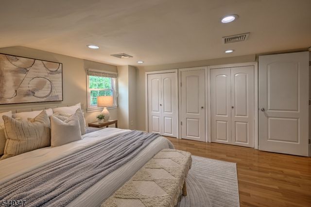 1108 Woodruff St, Woodbridge Twp., NJ 08830