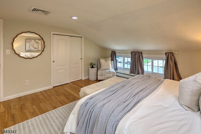 1108 Woodruff St, Woodbridge Twp., NJ 08830