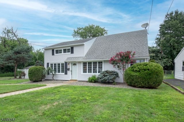 1108 Woodruff St, Woodbridge Twp., NJ 08830