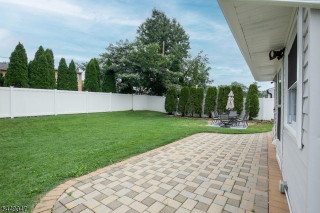 1108 Woodruff St, Woodbridge Twp., NJ 08830