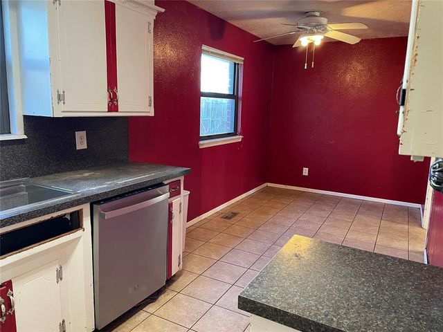 7709 NW 26th Street, Bethany, OK 73008