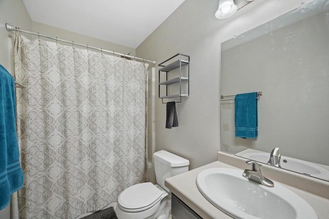 1331 E Maass DRIVE, Oak Creek, WI 53154