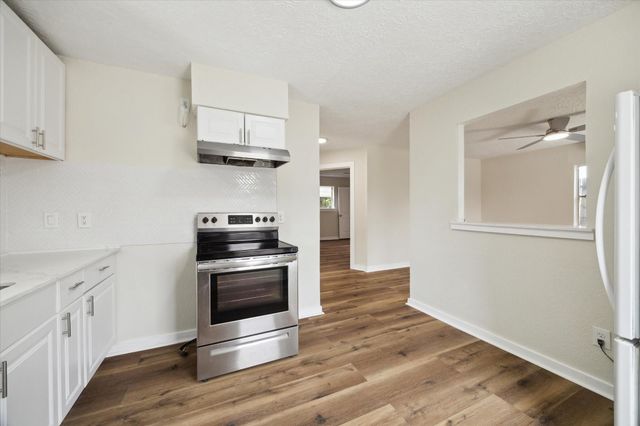 2802 Hardy Street C, Houston, TX 77009