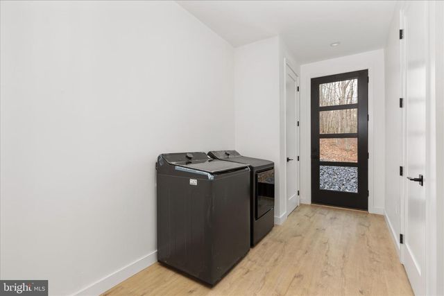 6292 THORNE BOTTOM RD, Lost River, WV 26810