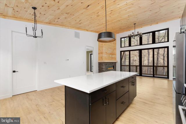 6292 THORNE BOTTOM RD, Lost River, WV 26810