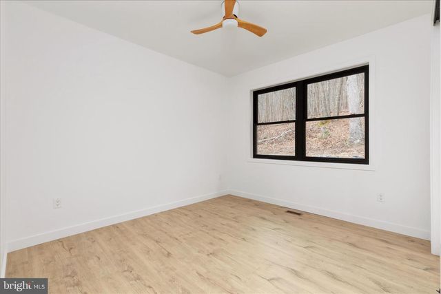 6292 THORNE BOTTOM RD, Lost River, WV 26810