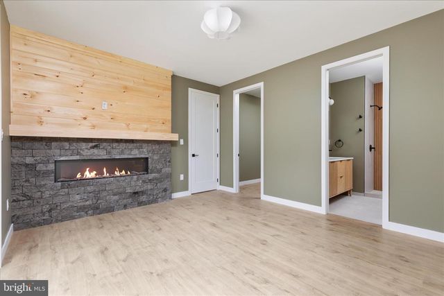 6292 THORNE BOTTOM RD, Lost River, WV 26810