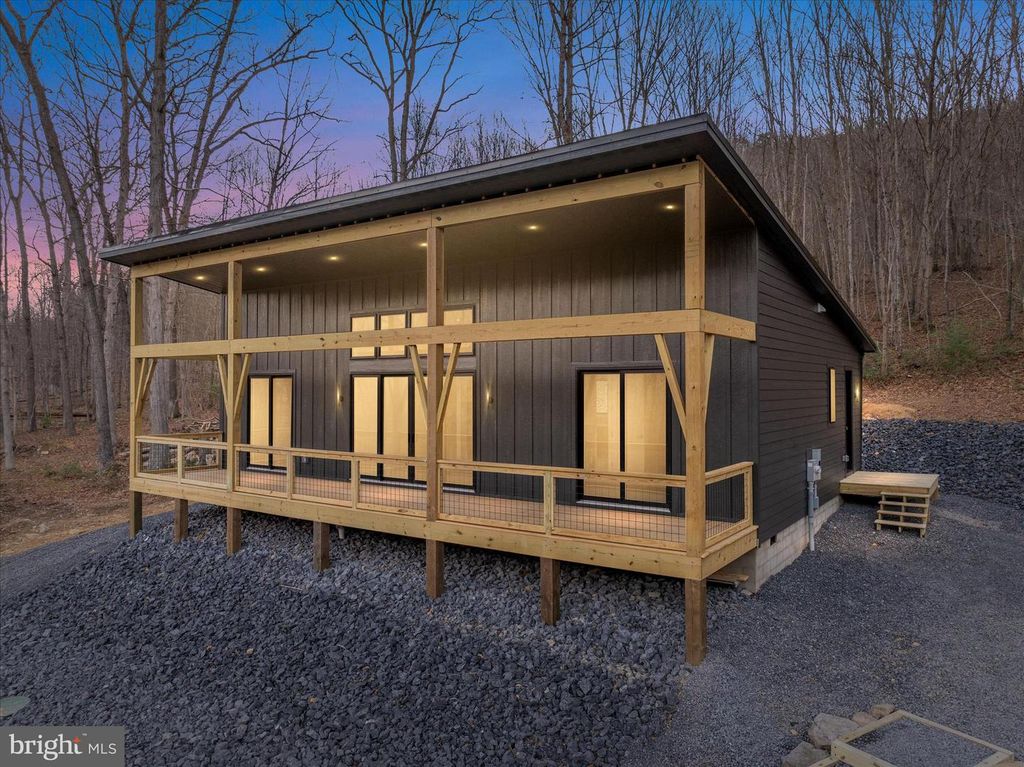 6292 THORNE BOTTOM RD, Lost River, WV 26810