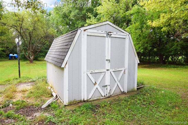 3336 E Pierson Road, Genesee Charter Township, MI 48506