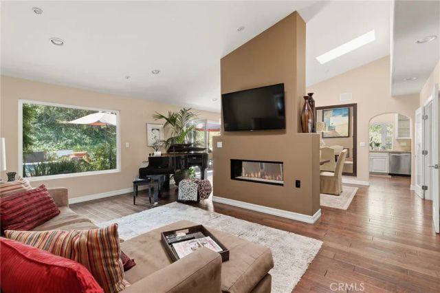 20154 Allentown, Woodland Hills, CA 91364