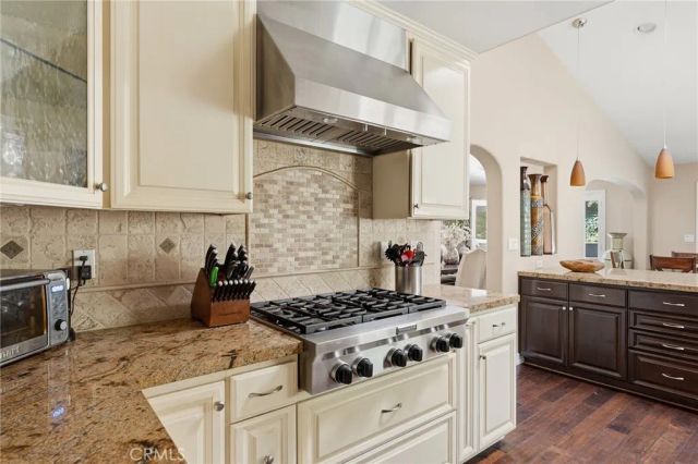 20154 Allentown, Woodland Hills, CA 91364