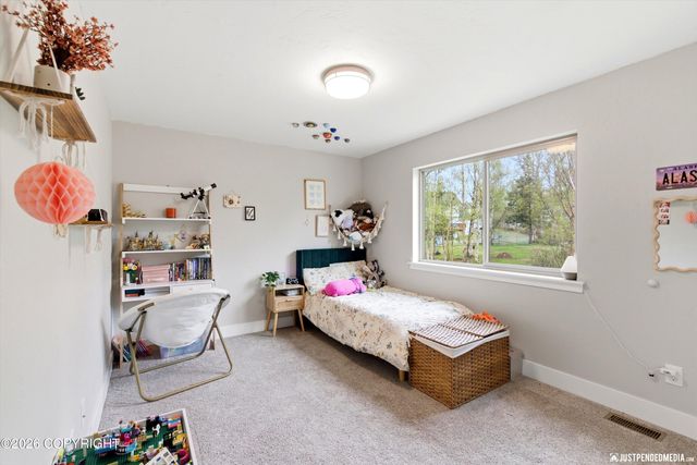 2539 S Evening Fog Circle, Palmer, AK 99645