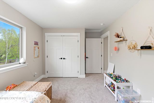 2539 S Evening Fog Circle, Palmer, AK 99645