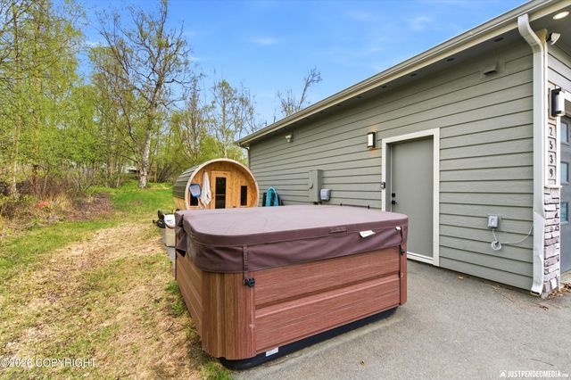 2539 S Evening Fog Circle, Palmer, AK 99645