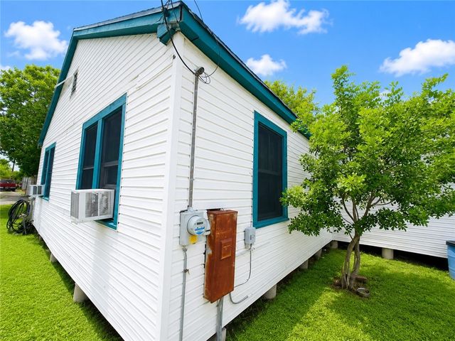3106 Huisache St, Corpus Christi, TX 78408