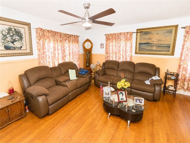 3106 Huisache St, Corpus Christi, TX 78408